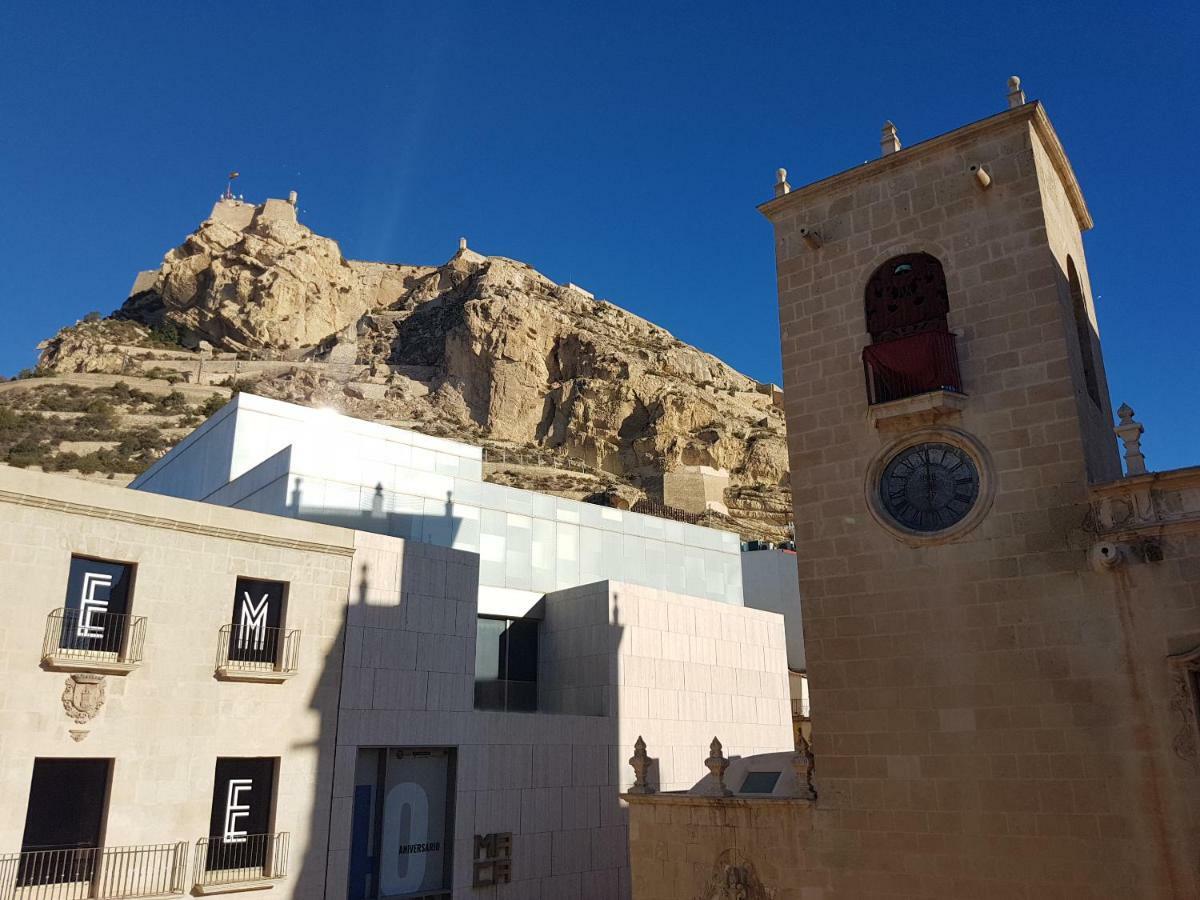 Alicante Old City & Beach Appartment ภายนอก รูปภาพ
